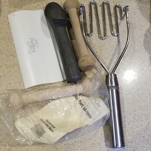 Pampered Chef Stainless Steel and Black Utensil Set - Picture 1 of 5